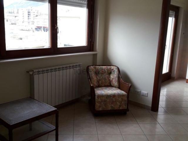 Appartamento in affitto a Coppito, L'Aquila