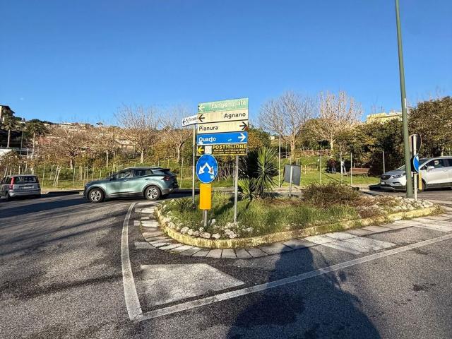 Appartamento in affitto a Municipalità 10, Campania