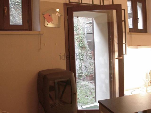 Appartamento in affitto a Centro Storico, Marche