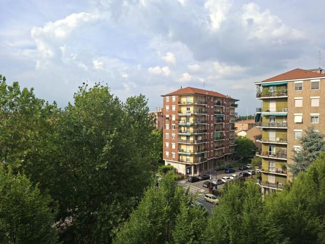 Appartamento in affitto a Municipio 9, Milano