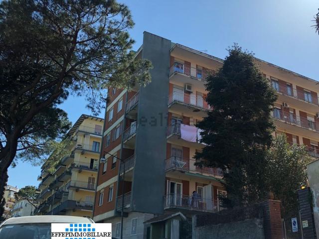 Appartamento in affitto a Municipalità 1, Campania
