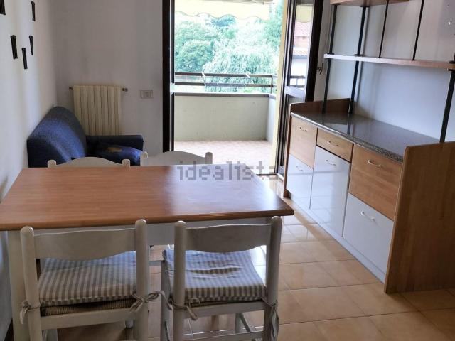 Appartamento in affitto a Biassono, Lombardia
