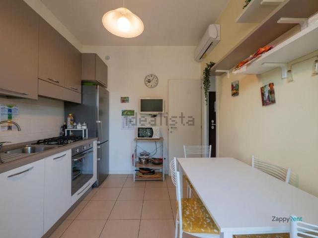Appartamento in affitto a Municipio 7, Milano
