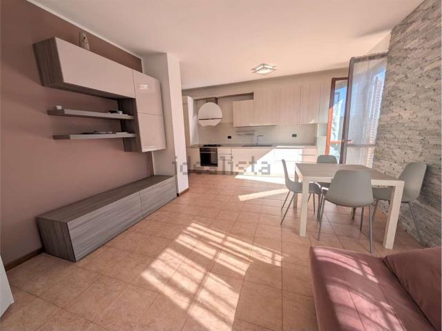 Appartamento in affitto a Gessate, Lombardia