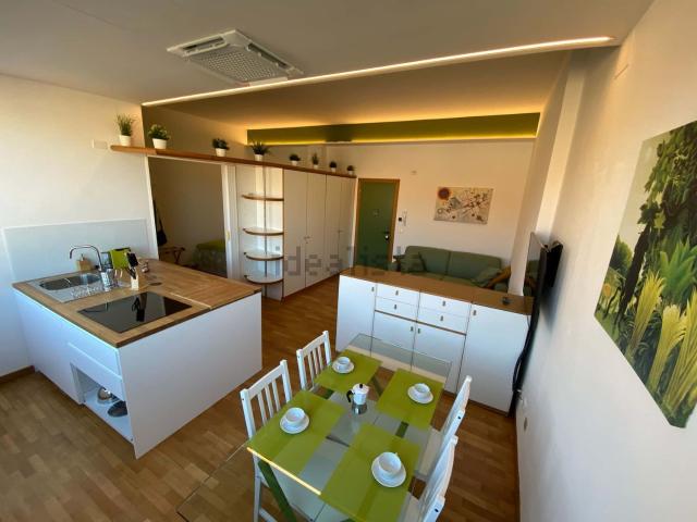 Appartamento in affitto a Marche, Ancona