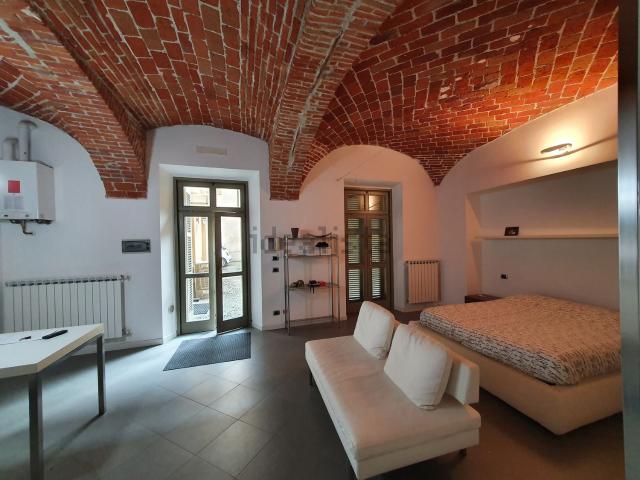 Appartamento in affitto a Oltreponte, Piemonte