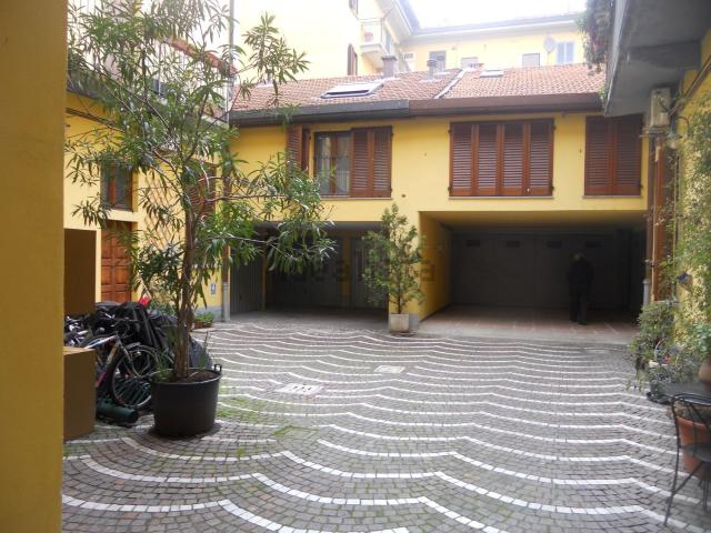 Appartamento in affitto a Municipio 9, Milano