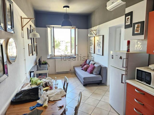 Appartamento in affitto a Quartiere 2, Firenze