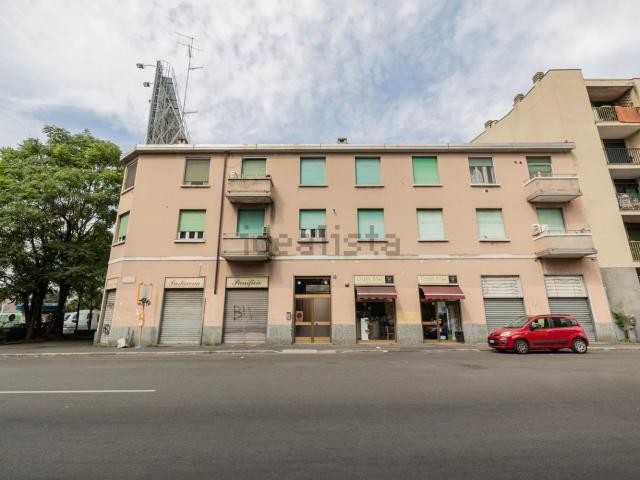 Appartamento in affitto a Municipio 8 di Milano, Milano