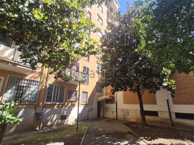 Appartamento in affitto a Municipio Roma VIII, Roma Capitale