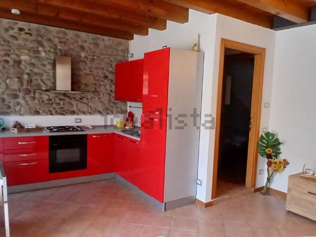 Appartamento in affitto a Castelnuovo Del Garda, Veneto