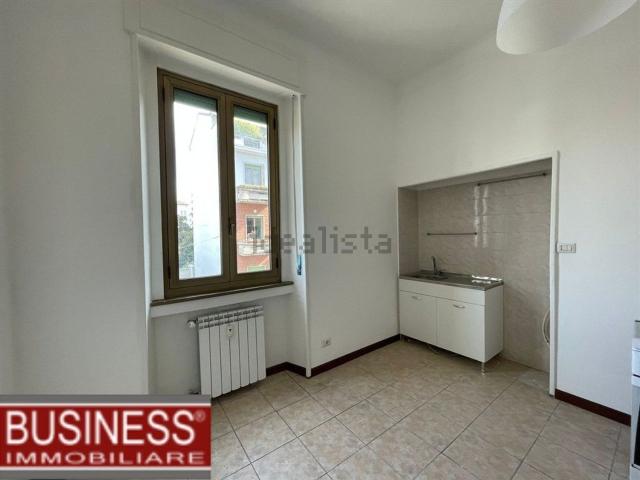 Appartamento in affitto a Municipio 8 di Milano, Milano