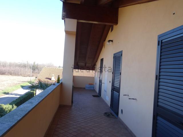 Attico in affitto a Cardano Al Campo, Varese