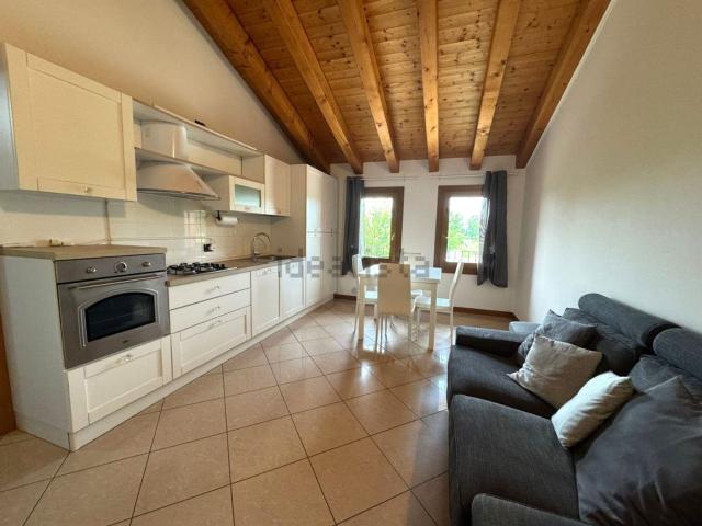 Appartamento in affitto a Fonte, Castello Di Godego