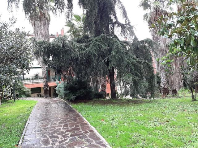 Appartamento in affitto a Municipio Roma XII, Roma Capitale
