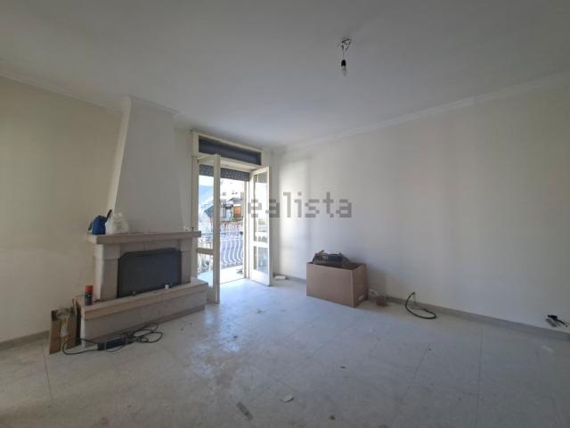 Appartamento in affitto a Caserta, Campania