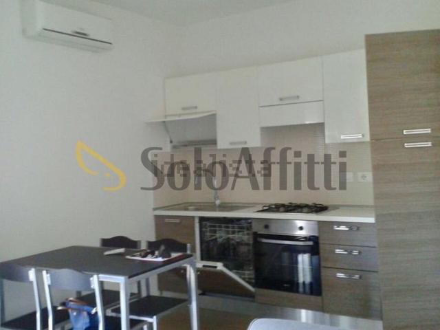 Appartamento in affitto a Isonzo, Latina
