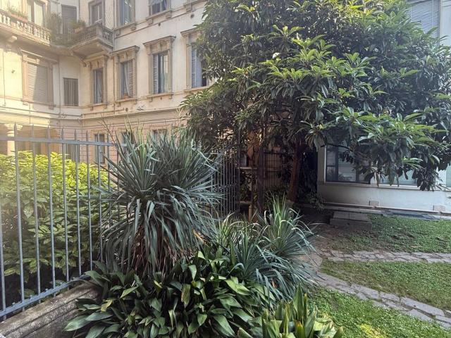 Appartamento in affitto a Municipio 1, Milano