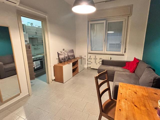 Appartamento in affitto a Municipio 8 di Milano, Milano