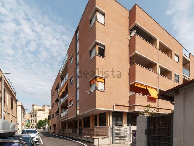 Appartamento in affitto a Municipio Roma V, Roma Capitale