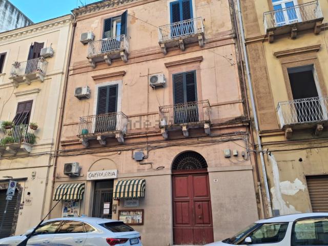 Appartamento in affitto a Puglia, Taranto