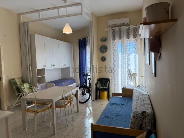Appartamento in affitto a Recanati, Giardini-Naxos
