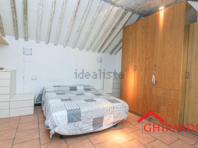 Appartamento in affitto a Medio Ponente, Serra Riccò
