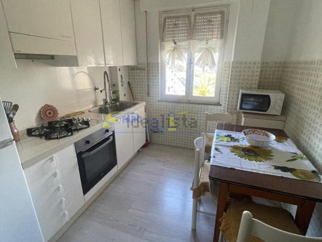 Appartamento in affitto a Vallecrosia, Liguria