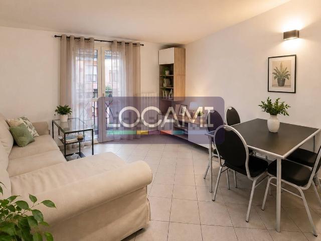 Appartamento in affitto a Municipio 9, Milano