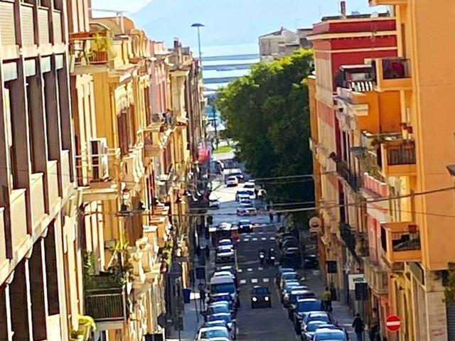Appartamento in affitto a Stampaxi/Stampace, Cagliari