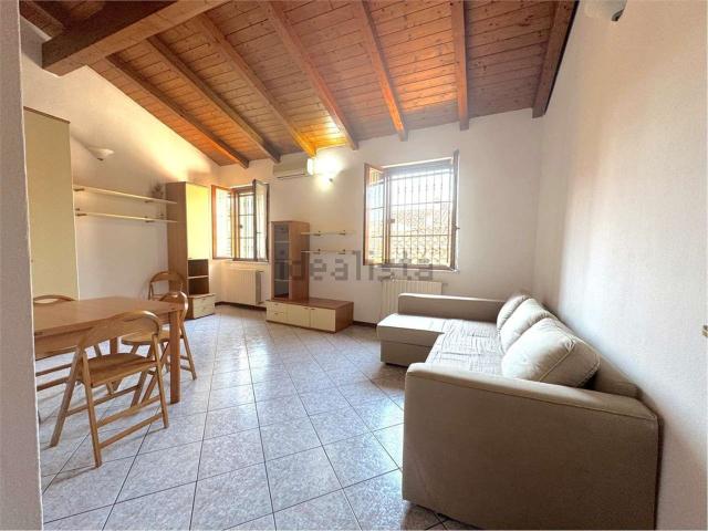 Appartamento in affitto a San Zenone città, Re