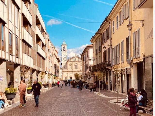 Appartamento in affitto a Villaggio Matteotti, Saronno