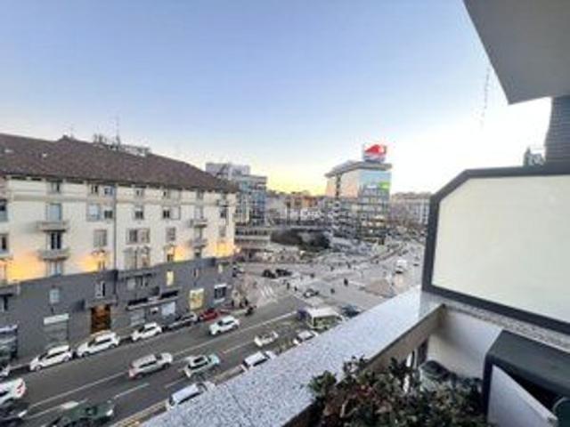 Appartamento in affitto a Municipio 2, Milano