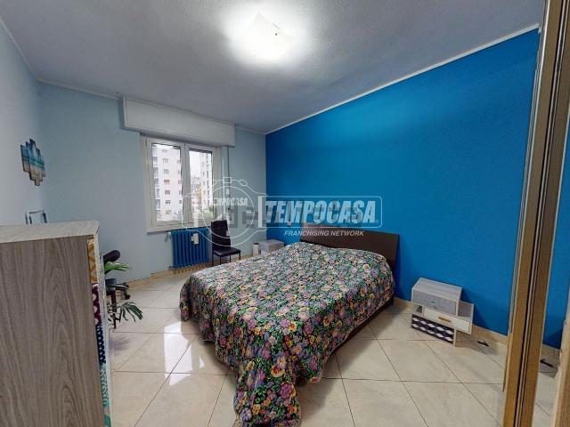 Appartamento in affitto a Municipio 9, Milano