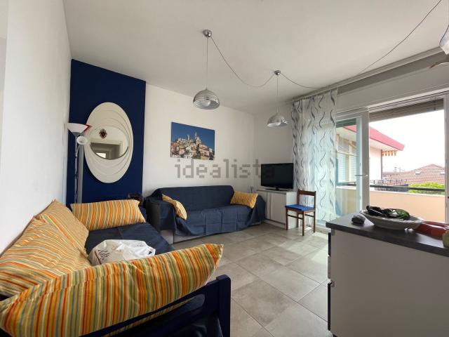 Appartamento in affitto a San Bartolomeo Al Mare, Liguria