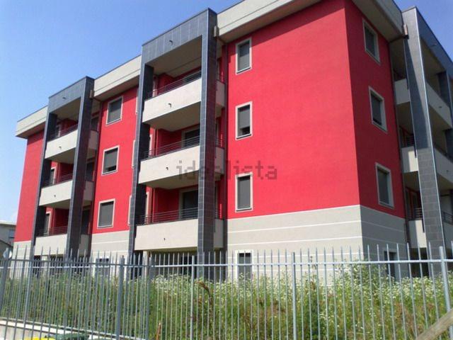 Appartamento in affitto a Vedano Al Lambro, Lombardia