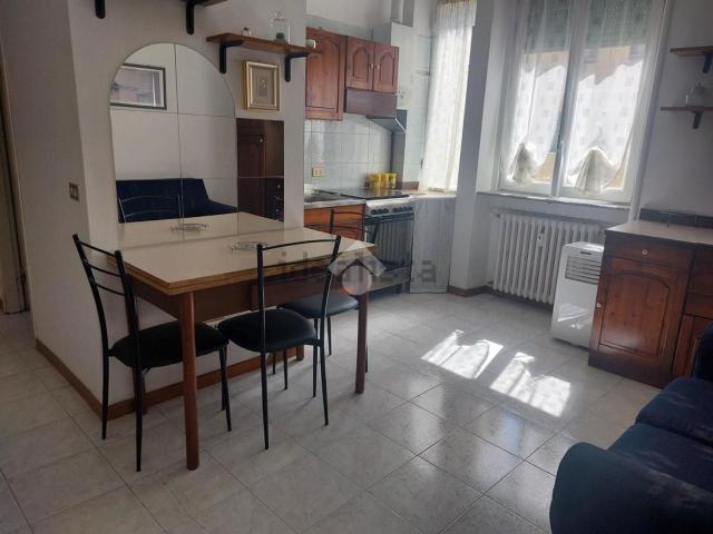 Appartamento in affitto a Municipio 2, Milano