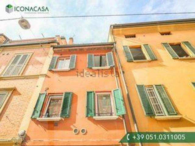 Appartamento in affitto a Santo Stefano, Bologna