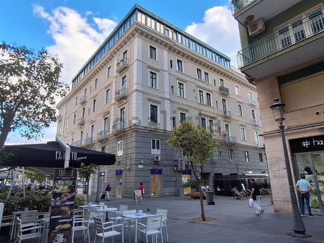 Appartamento in affitto a Salerno, Campania