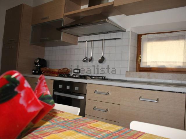 Appartamento in affitto a Desenzano Del Garda, Lombardia