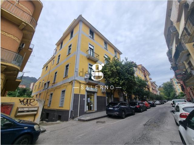Appartamento in affitto a Fratte, Salerno