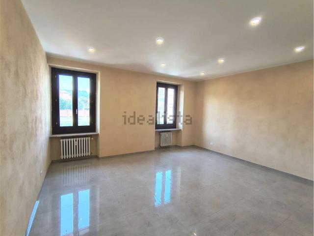 Appartamento in affitto a Pinerolo, Torino