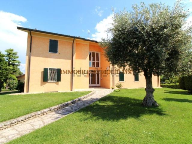Appartamento in affitto a Peschiera Del Garda, Veneto