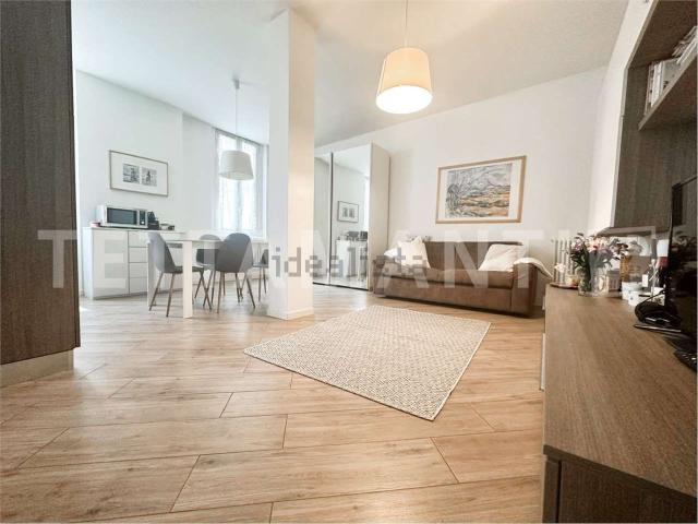 Appartamento in affitto a Sant'Abbondio, Como