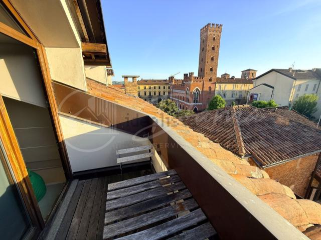 Appartamento in affitto a Rione Cattedrale, Piemonte