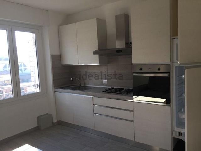 Appartamento in affitto a Caserme, Como