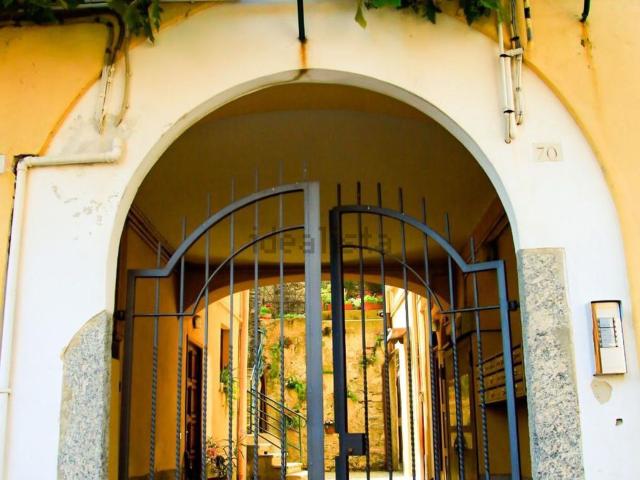 Appartamento in affitto a Brunate, Lombardia