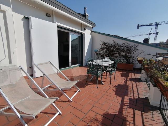 Attico in affitto a Centro storico, Milano