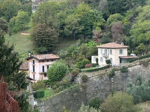 Appartamento in affitto a Città Alta, Bergamo