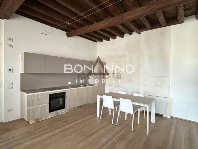 Appartamento in affitto a Centro, Montebelluna